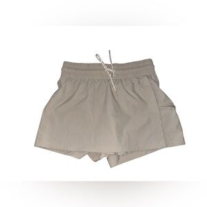 Avalanche Outdoor Supply Women’s Skort Beige Size S Athletic
